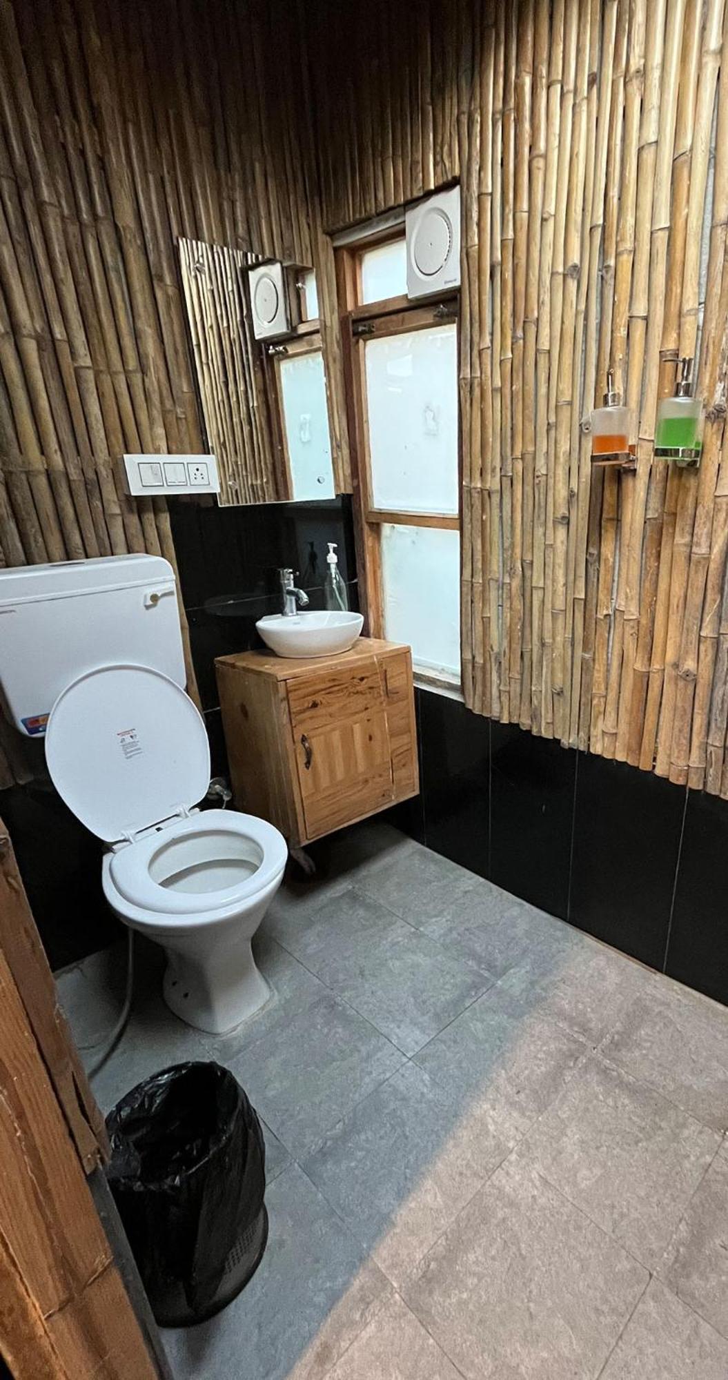 Aloha Riverside كاسول المظهر الخارجي الصورة